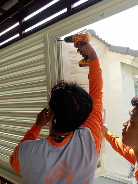 ติดตั้งหน้าต่าง